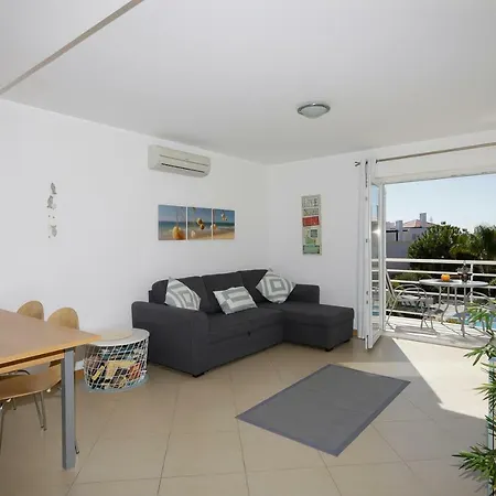 Laranjas Garden Apartment